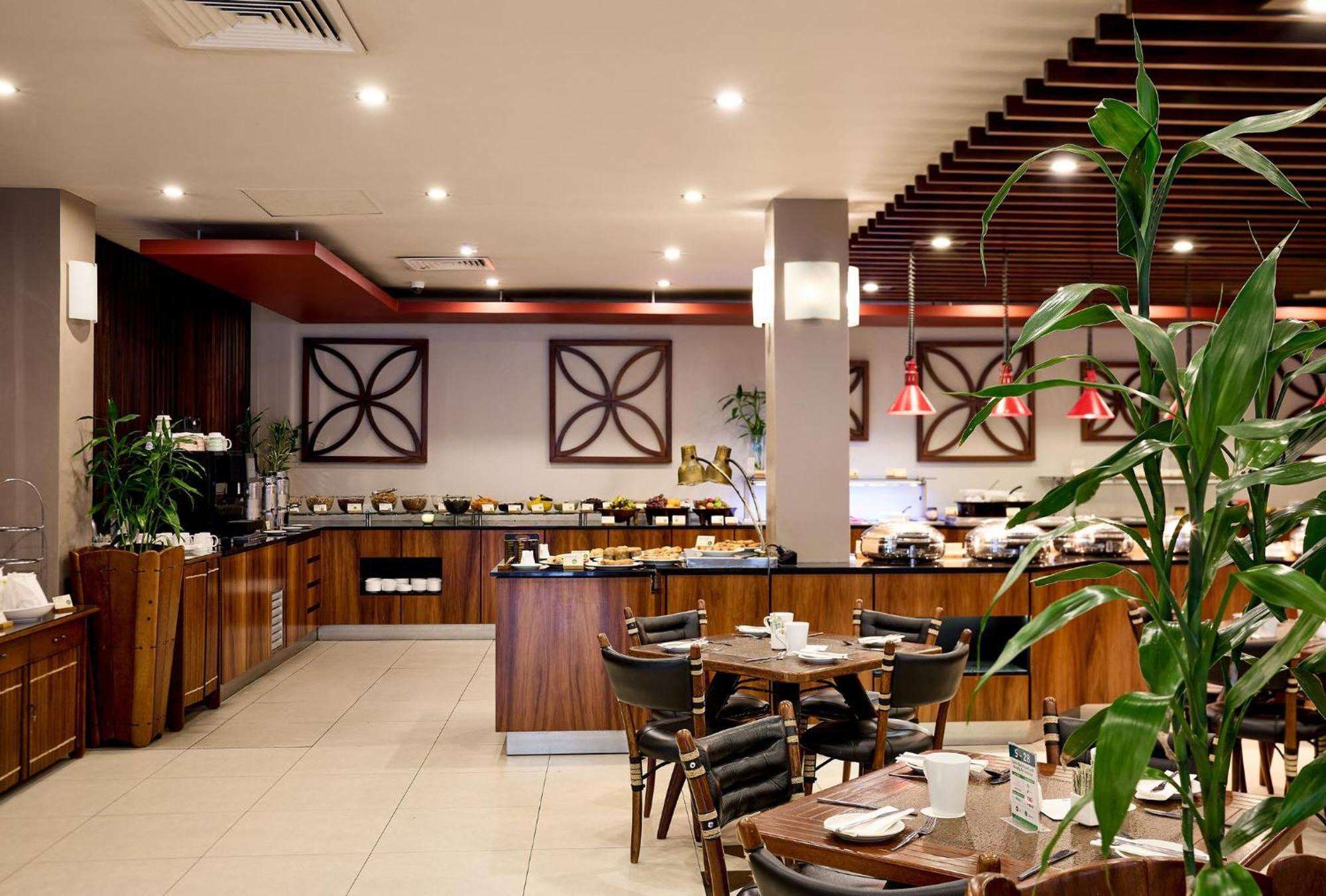 Holiday Inn Suva By Ihg Exterior foto
